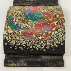 袋帯 名品 キラキラ 楓 桜 金彩 箔 黒 お太鼓柄 正絹 【中古】