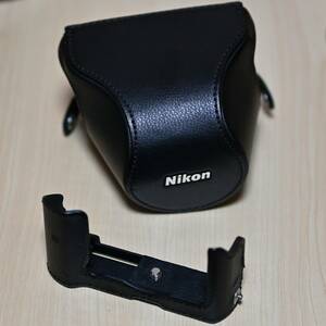 美品　Nikon　J5　ボディーケース CB-N2220SA ブラック