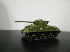 デルプラド M4A3E8シャーマン 1/60