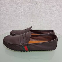 GUCCI グッチ レザーローファー ドライビングシューズ 8.5 約27㎝ シェリーライン ダークブラウン 本革 高級靴 イタリア製 美品_画像2