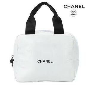 33 CHANEL ミニボストン ホワイトchanel 化粧ポーチ　ノベルティ