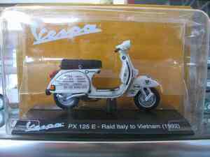 ★海外販売イタリアエデイコラ1/18ベスパ Vespa PX125E-Raid italy to Vietnam(1992)ホワイト系☆彡