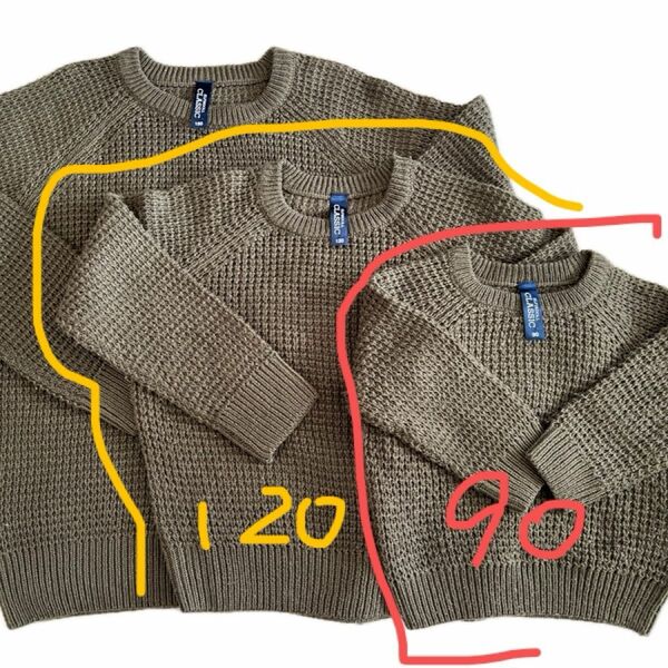 サイズ90.120 カーキ色セーター