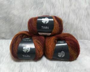 輸入　毛糸　LANA GROSSA　ラナグロッサ　TWIN　ツイン　メリノウール54％　アルパカ20％　25ｇ×3個セット　カラー110　ドイツ　海外