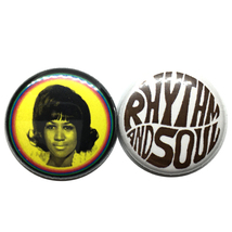 缶バッジ 25mm 2個セット Aretha Franklin アレサフランクリン Rhythm and Soul_画像1