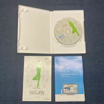 送料無料【Nす999】Wiiフィット任天堂 Nintendo リモコン Wiiリモコンプラス _画像2