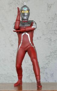 ジョイフル本田限定　ウルトラジョイフル ウルトラセブン CCP 1/6