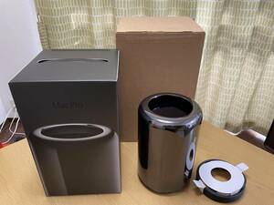 MacPro 2013 8コア 3Ghz メモリ64GB SSD2TB D700 　MQGG2 J/A