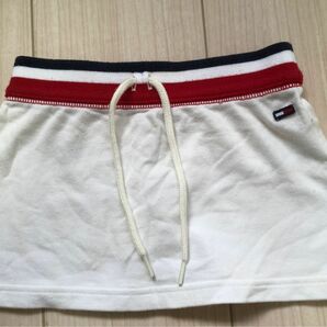 トミーヒルフィガー　TOMMY HILFIGER ミニスカート　サイズ4 ベビーキッズ　ショートスカート