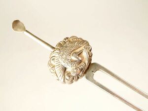 [7241] kimono small articles ( Meiji ~ Taisho ) silver made crane engraving ornamental hairpin ( the first goods * purchase goods )