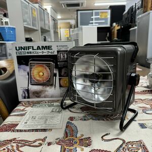 【新品同様】UNIFLAME★ユニフレーム★屋外専用★携帯ガスヒーター★ワームII★ハンディガスヒーター★アウトドア★ガスボンベ★暖房器具