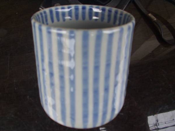 Arita / Hasami / Yonobi / Taza de té especialmente seleccionada / Kotama kiln Shiratake taza de té Tokusa teñida y pintada a mano, utensilios de té, taza para té, Objeto unico