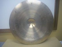 A Zildjian シズル付きスウィッシュ　18in 白抜き_画像4