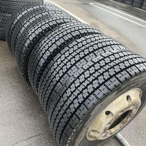 265/70R19.5アルコアアルミホイ-ル 付き、 19.5×6.75の8穴、 地山ほぼ新品　 激安美品　6本セット：190000円