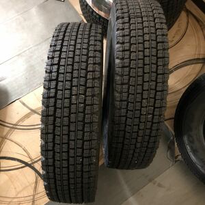 再生Tires 750R16 LT 14PR 未使用品　2本set:12000円