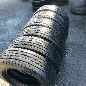 ダンロップ 205/75R16 LT03 中古スタッドレス 6本:24000円