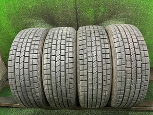 20年製　ハイエース　キャラバン　車検対応　ナンカン　RUNSAFA　SNC-1　215/60R17　109/107　4本　スタッドレスタイヤ　溝あり　