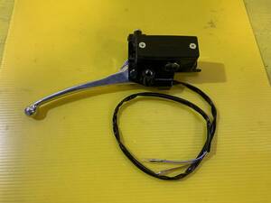 Z400FX 純正 フロント ブレーキマスター ＡＳＳＹ 5/8 ミリ 中古品 ペイント 洗浄済 大窓 Z550FX Z500FX Z400J