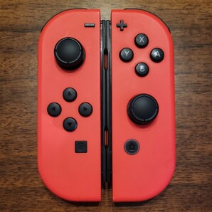 Nintendo Switch　ジョイコン　動作確認済　(L)ネオンレッド/(R)ネオンレッド