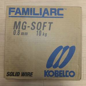 [送料無料] 未使用★神戸製鋼所 KOBELCO 軟鋼ソリッドワイヤ FAMILIARC MG-SOFT 0.8mm 10kg(4)★の画像1