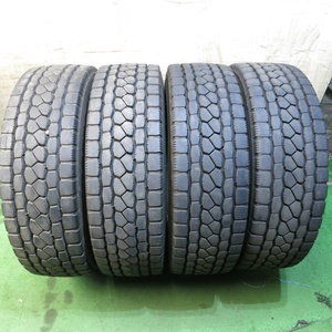 *送料無料* バリ溝！23年！9分★トラック タイヤ 245/70R19.5 136/134J ブリヂストン エコピア M801Ⅱ ミックス 19.5インチ★4022107クスタ