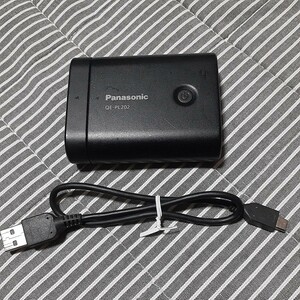 Panasonic USBモバイル電源QE-PL202中古品 