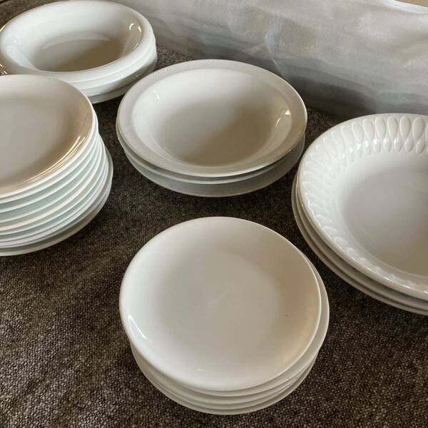 26枚　セラミック　小皿　大皿　皿　プレート　白磁　白　ホワイト　白い食器 銘々皿 飲食店などに スープ皿