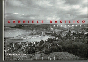 RI224KI「Gabriele Basilico: Cityscapes」Hardcover c1999 by Alvaro Siza (Author) 英語、写真集、398ページ 