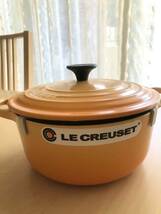 LE CREUSET ルクルーゼ ココットロンド 両手鍋 20cmオレンジブロッサム　レア 未使用_画像1