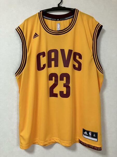 【希少】 NBA レブロン・ジェームズ JAMES ＃23 CAVS クリーブランド・キャブス ★adidas アディダス ユニフォーム ジャージ XL　シャツ