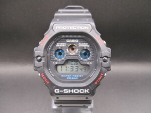 中古腕時計326【CASIO】 DW-5900 三つ目カシオG-SHOCKGショック ブラック　