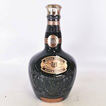 1円～★ロイヤル サルート 21年 緑 陶器ボトル ＊巾着袋 箱付 ※ 700ml/1,346g 40% スコッチ ROYAL SALUTE B180443_画像2