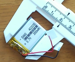 リポ　バッテリー 3.7V　200mAh　402030（4 x 20 x 32mm）