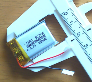 リポ　バッテリー 3.7V　250mAh　502030（5 x 20 x 31mm）