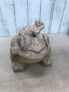 かえる カエル 蛙 親子 置物 オブジェ 石製　サイズ約21x23cm 重さ 約8.65kg 中古現状品　(100s)