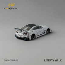 1/64 CM MODEL 日産　Nissan GTR R35 LBWK グレー　ホイール付き_画像3