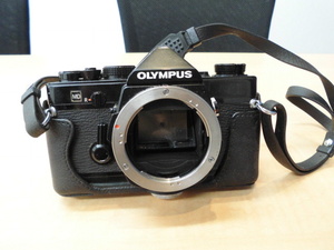 OLYMPUS オリンパス ボディ OM-1 一眼レフ フィルム カメラ ジャンク 品 ブラック