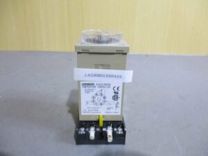 中古 OMRON TEMPERATURE CONTROLLER E5C2-R20K 電子温度調節器 (JAGR60123B101)