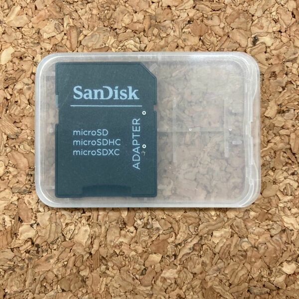 サンディスク　microsdカード→sdカード　変換アダプター