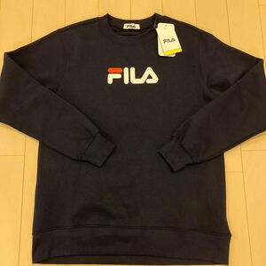 ＦIＬＡ　フィラ　メンズ紳士　トレーナーＬサイズ（新品）