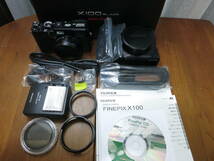 （限定）FUJIFILM FINEPIX X100 Black Limited 富士フイルム　FINEPIX X100　ブラックリミテッド_画像2