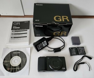 【 RICOH GRⅡ 】 リコー GR 2 f=18.3 1:2.8 コンパクトデジタルカメラ Wi-Fi RAW撮影 GR Ⅱ 予備バッテリー 元箱 　送料無料