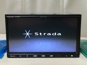 Strada CN-E330D 送料無料 2021年モデル Bluetooth ハンズフリー ワンセグTV CD 7V 2DIN 180mm SSDナビ ストラーダ 動作品