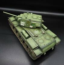 1/35　ソビエト　KV-1重戦車(1941年後期型)　EASTERN　EXPRESS （ベスパシャードヌィ号）1942年秋 完成品 _画像4