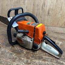 STIHL 026 エンジンチェーンソー エンジン　スタート、吹上げ良好です。　バー全長53cm 実働 スチール _画像1