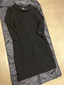 [ formal ]BURBERRYLONDON Burberry London lady's 38 7 minute sleeve Tria se One-piece black formal also spring summer autumn made in Japan 