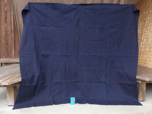 濃い色合いの中厚藍木綿古布・3幅繋ぎ×2枚(6幅分)・重590g・リメイク素材