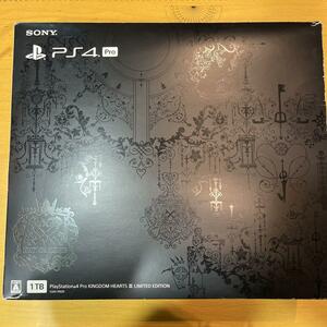 PlayStation4 Pro KINGDOM HEARTS III LIMITED EDITION ps４ cuh-7000 1tb 本体 ブラック　プロ 7000　CUHJ-10025