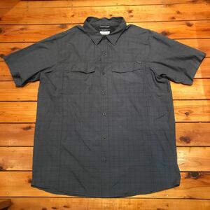 コロンビア　Columbia シャツ　半袖シャツ　チェックシャツ　アウトドアシャツ　XLサイズ アウトドア　キャンプ　ソロキャンプ