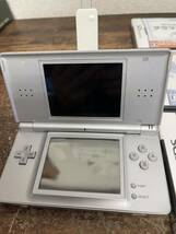 ☆Nintendo 任天堂 ニンテンドーDS Lite DSテレビ DSソフト 6個付き ☆_画像2